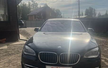 BMW 7 серия, 2011 год, 1 600 000 рублей, 2 фотография