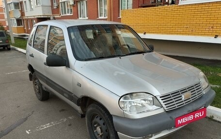 Chevrolet Niva I рестайлинг, 2003 год, 168 000 рублей, 6 фотография