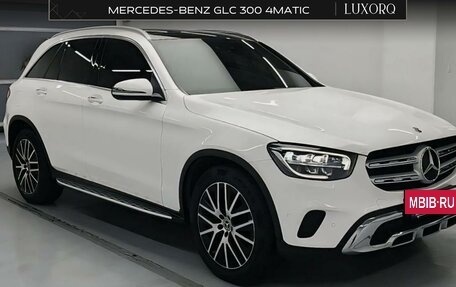 Mercedes-Benz GLC, 2020 год, 4 300 000 рублей, 4 фотография