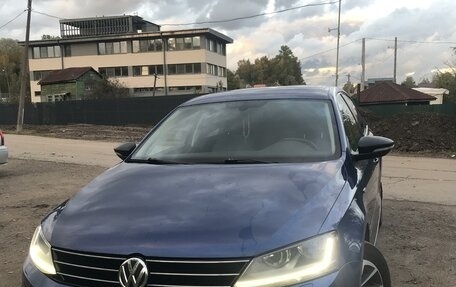 Volkswagen Jetta VI, 2017 год, 1 585 000 рублей, 1 фотография