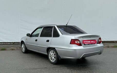 Daewoo Nexia I рестайлинг, 2012 год, 300 000 рублей, 4 фотография