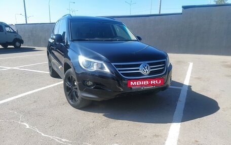 Volkswagen Tiguan I, 2010 год, 1 220 000 рублей, 2 фотография