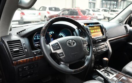 Toyota Land Cruiser 200, 2010 год, 3 350 000 рублей, 14 фотография