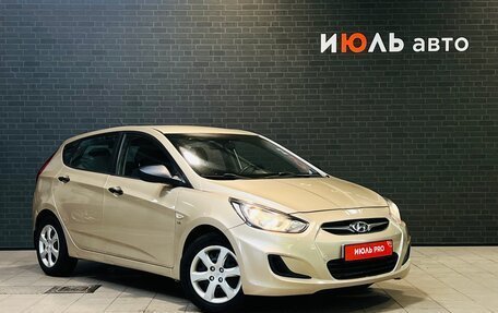 Hyundai Solaris II рестайлинг, 2012 год, 925 000 рублей, 3 фотография