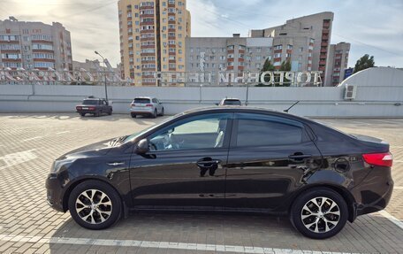 KIA Rio III рестайлинг, 2013 год, 885 000 рублей, 12 фотография