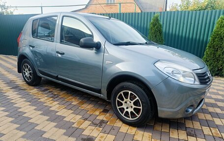 Renault Sandero I, 2011 год, 600 000 рублей, 2 фотография