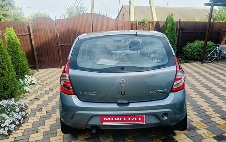 Renault Sandero I, 2011 год, 600 000 рублей, 4 фотография