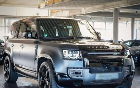 Land Rover Defender II, 2023 год, 11 500 000 рублей, 4 фотография