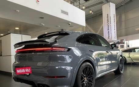 Porsche Cayenne III, 2024 год, 30 950 000 рублей, 15 фотография