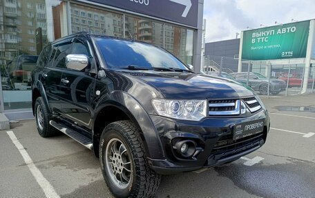 Mitsubishi Pajero Sport II рестайлинг, 2013 год, 1 870 400 рублей, 3 фотография