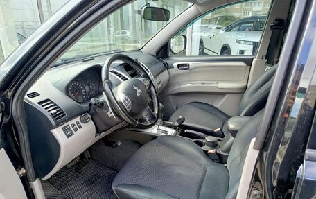 Mitsubishi Pajero Sport II рестайлинг, 2013 год, 1 870 400 рублей, 16 фотография