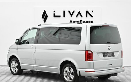 Volkswagen Multivan T6 рестайлинг, 2019 год, 4 299 000 рублей, 2 фотография