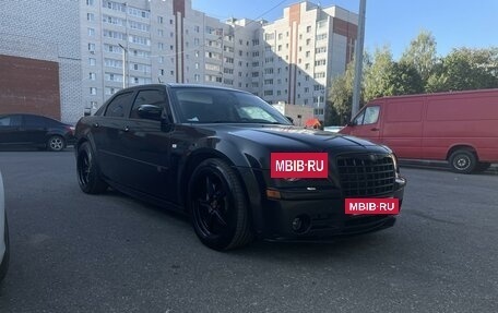 Chrysler 300C II, 2008 год, 1 300 000 рублей, 2 фотография