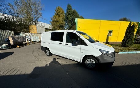 Mercedes-Benz Vito, 2015 год, 2 500 000 рублей, 4 фотография