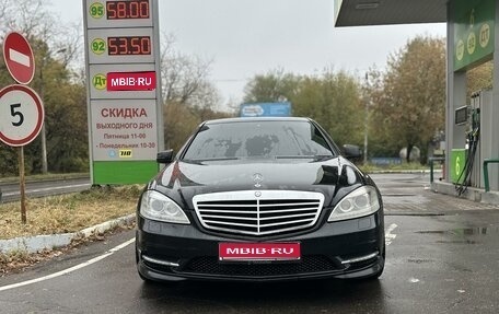 Mercedes-Benz S-Класс, 2006 год, 1 550 000 рублей, 1 фотография