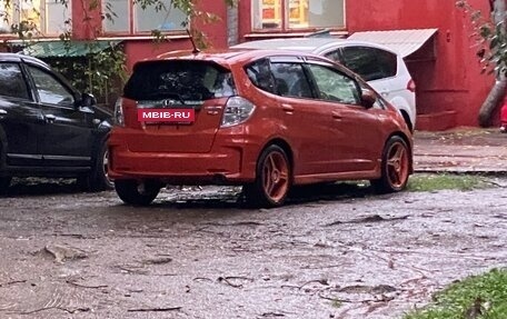 Honda Fit III, 2012 год, 970 000 рублей, 2 фотография