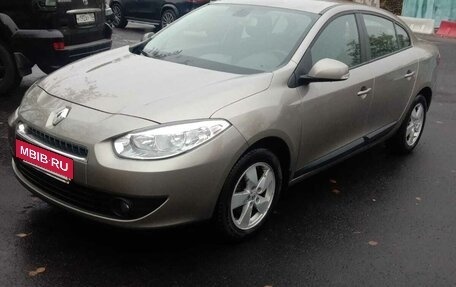 Renault Fluence I, 2010 год, 995 000 рублей, 2 фотография