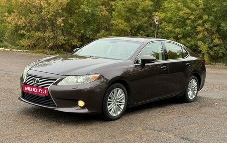 Lexus ES VII, 2013 год, 2 290 000 рублей, 3 фотография