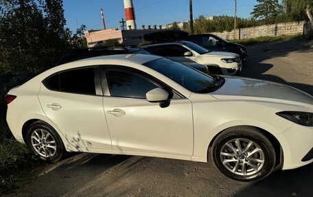 Mazda 3, 2014 год, 1 370 000 рублей, 2 фотография