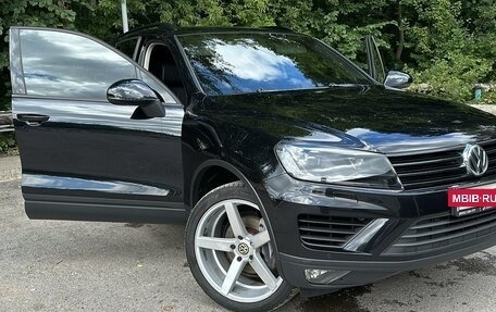 Volkswagen Touareg III, 2016 год, 3 270 000 рублей, 16 фотография