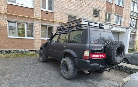 Nissan Patrol, 1999 год, 700 000 рублей, 3 фотография