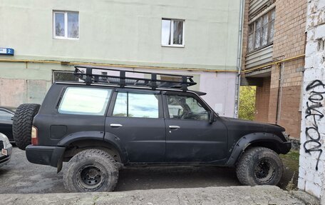 Nissan Patrol, 1999 год, 700 000 рублей, 5 фотография