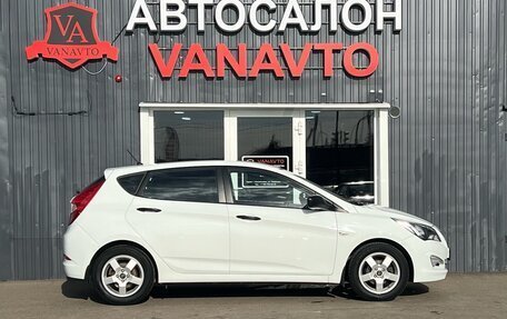 Hyundai Solaris II рестайлинг, 2015 год, 1 270 000 рублей, 4 фотография