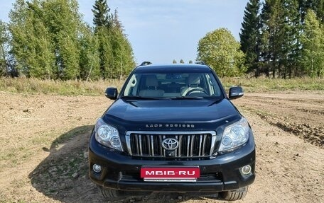 Toyota Land Cruiser Prado 150 рестайлинг 2, 2013 год, 3 199 000 рублей, 2 фотография