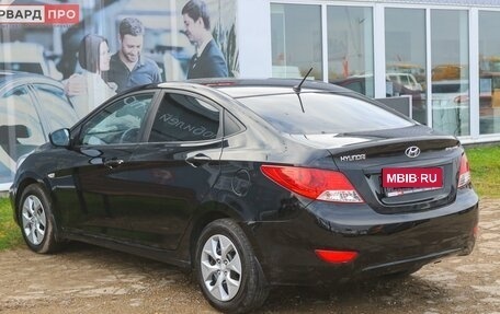 Hyundai Solaris II рестайлинг, 2013 год, 1 150 000 рублей, 18 фотография