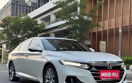 Honda Accord IX рестайлинг, 2021 год, 2 300 000 рублей, 3 фотография