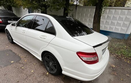 Mercedes-Benz C-Класс, 2010 год, 1 150 000 рублей, 3 фотография