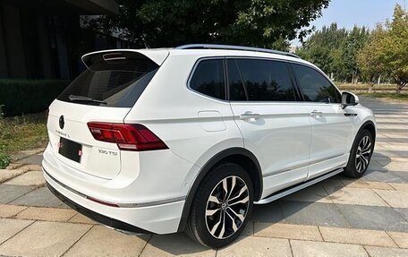 Volkswagen Tiguan II, 2021 год, 3 300 744 рублей, 3 фотография