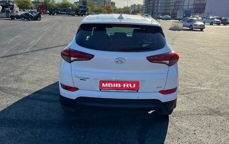 Hyundai Tucson III, 2017 год, 2 100 000 рублей, 4 фотография