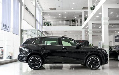 Volkswagen Tiguan, 2024 год, 5 950 000 рублей, 15 фотография