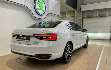 Skoda Superb III рестайлинг, 2024 год, 4 300 000 рублей, 7 фотография