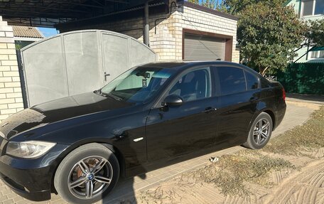 BMW 3 серия, 2006 год, 1 050 000 рублей, 6 фотография