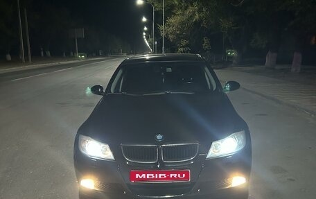 BMW 3 серия, 2006 год, 1 050 000 рублей, 1 фотография