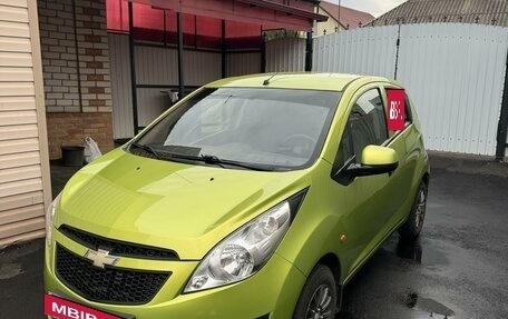 Chevrolet Spark III, 2012 год, 650 000 рублей, 3 фотография