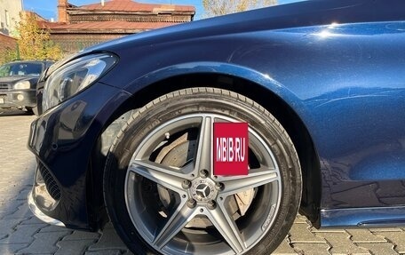 Mercedes-Benz C-Класс, 2018 год, 3 500 000 рублей, 26 фотография