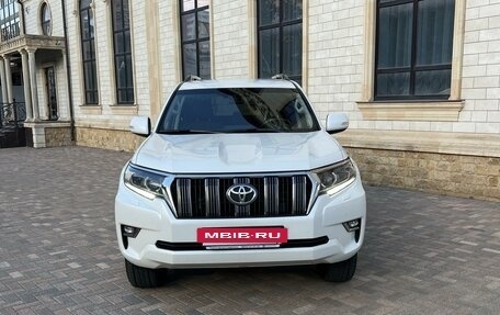 Toyota Land Cruiser Prado 150 рестайлинг 2, 2019 год, 4 900 000 рублей, 2 фотография