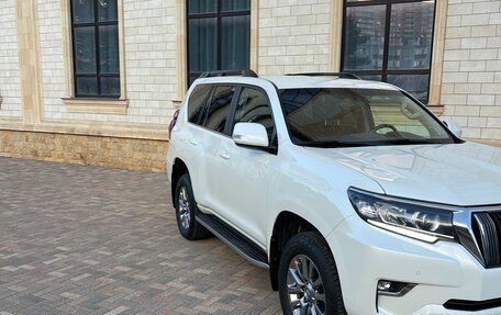 Toyota Land Cruiser Prado 150 рестайлинг 2, 2019 год, 4 900 000 рублей, 4 фотография