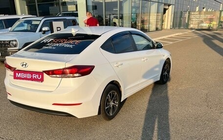 Hyundai Elantra VI рестайлинг, 2018 год, 1 680 000 рублей, 6 фотография