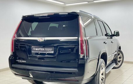 Cadillac Escalade IV, 2017 год, 4 850 000 рублей, 3 фотография