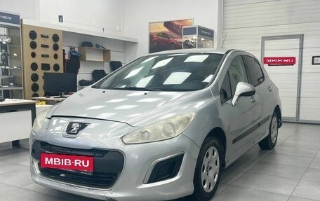 Peugeot 308 II, 2011 год, 589 900 рублей, 3 фотография