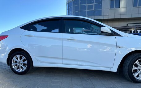 Hyundai Solaris II рестайлинг, 2011 год, 985 000 рублей, 2 фотография