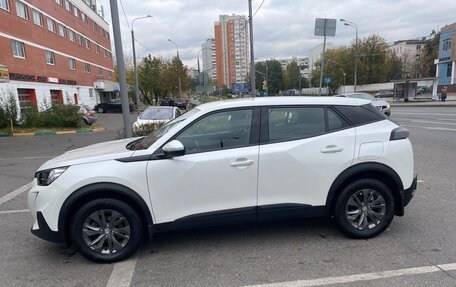 Peugeot 2008 II, 2021 год, 2 900 000 рублей, 3 фотография