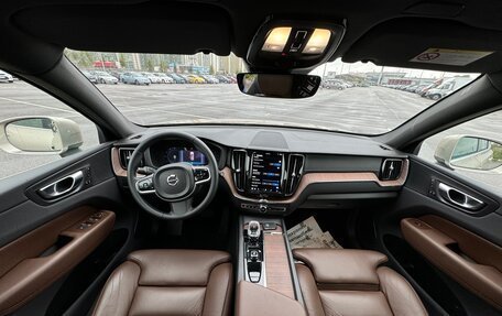 Volvo XC60 II, 2022 год, 3 500 000 рублей, 12 фотография