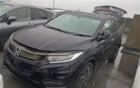 Honda Vezel, 2018 год, 2 300 000 рублей, 2 фотография