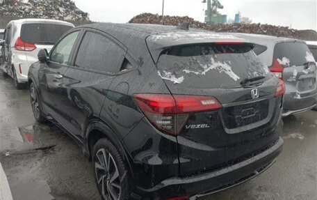 Honda Vezel, 2018 год, 2 300 000 рублей, 3 фотография