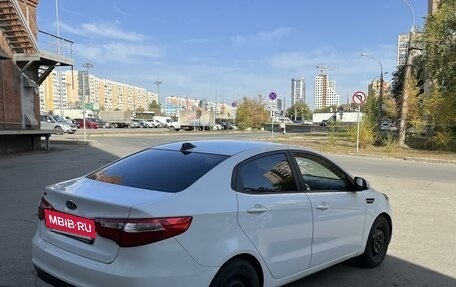 KIA Rio III рестайлинг, 2012 год, 680 000 рублей, 3 фотография